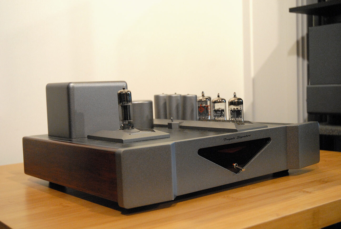 Fosgate vacuum tube phono preamplifier