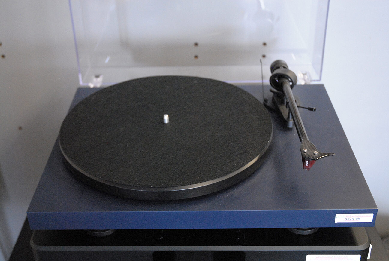 Pro-Ject turntable